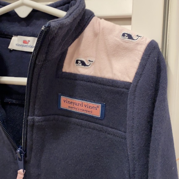 Vineyard Vines pullover - Picture 3 of 3